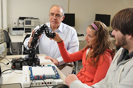 SUNY Oswego to offer electrical and computer engineering degree