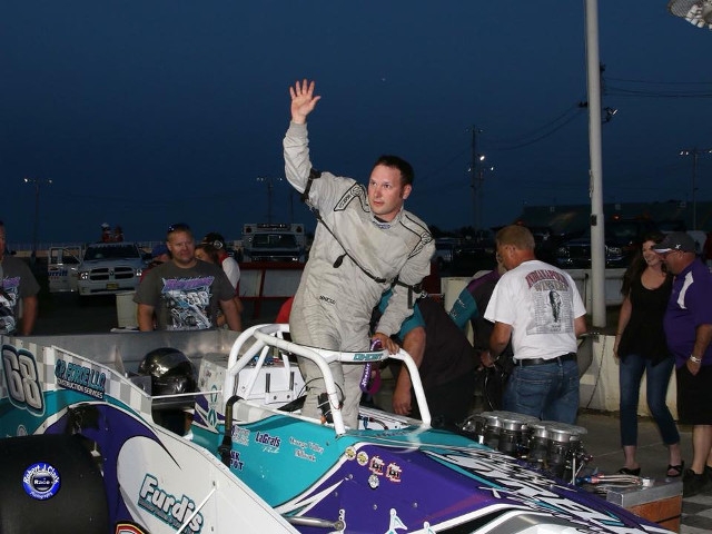 Barnes, Syrell Racing Sweep Novelis Supermodified Twin 35's