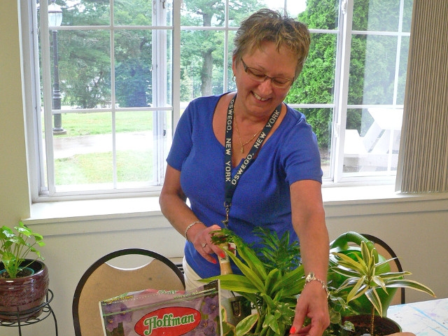 Next Gardening Class with Master Gardener Set for August 15 at Bishop’s Commons