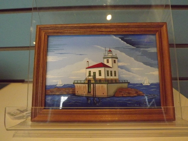 Holiday History Shop at SUNY Oswego Downtown Extended to Dec. 24