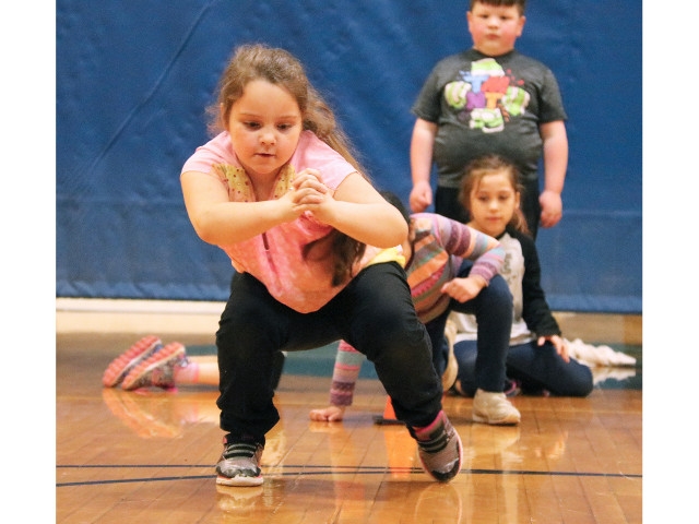 Leighton Elementary Promotes Healthy Habits During Annual Wellness Day