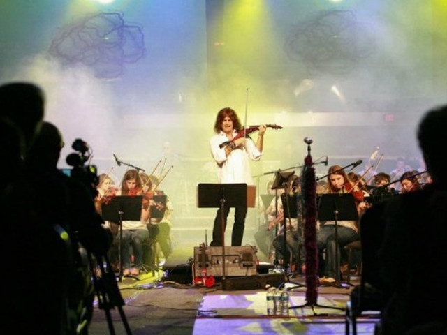 OCSD to Host Electric Violinist for Workshops, Concert