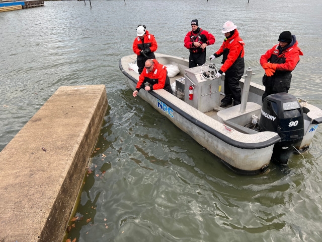 Progress on Oil Clean Up at Oswego Harbor