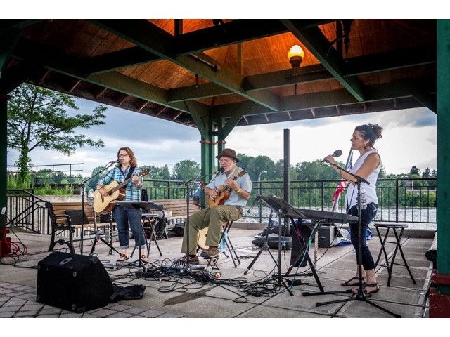 Fulton Summer Concert Series Underway Lakeside, Riverside