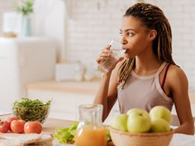 Diet Do's And Don'ts For PMS