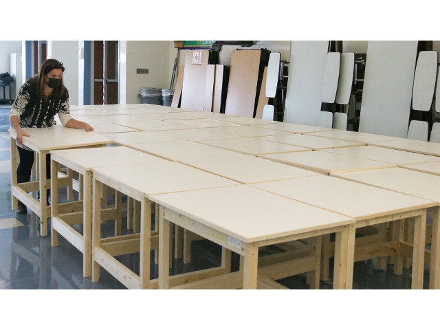 APW Elementary Students Receive Desk Donations