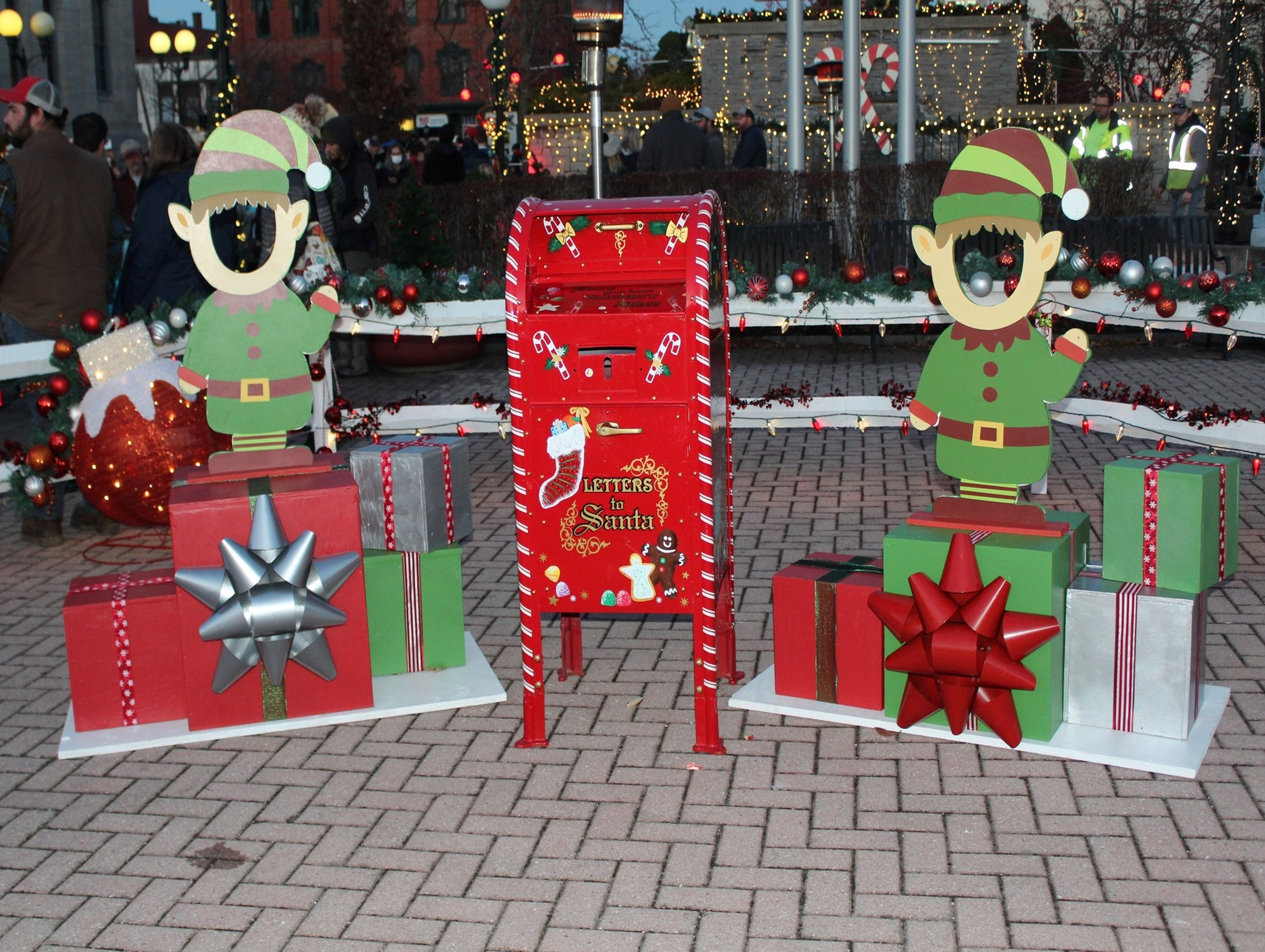 City of Oswego Announces Annual Tree Lighting Ceremony
