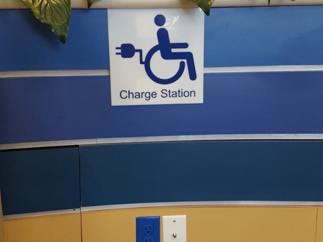 Mayor Barlow Announces Four Wheelchair Charging Stations Placed in Oswego