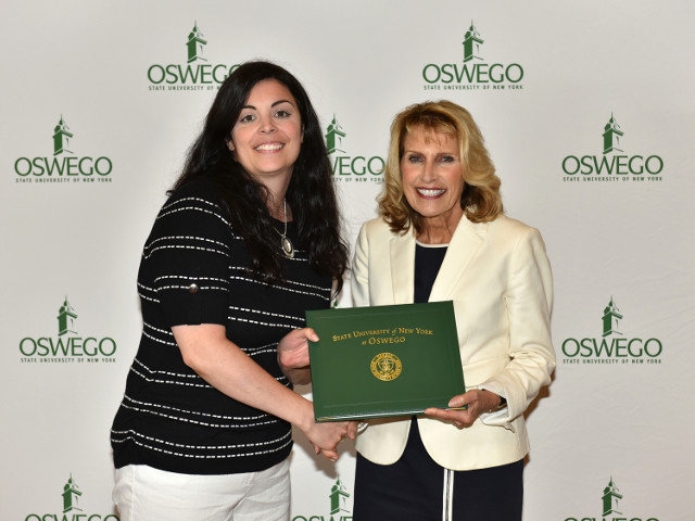 Career Coach Earns President’s Award for Excellence in Professional Staff Service