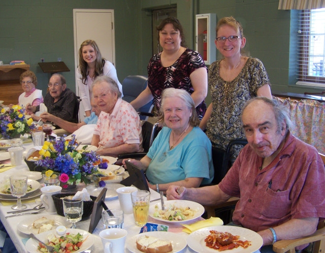 Morningstar Hosts Luncheon for Married Couples