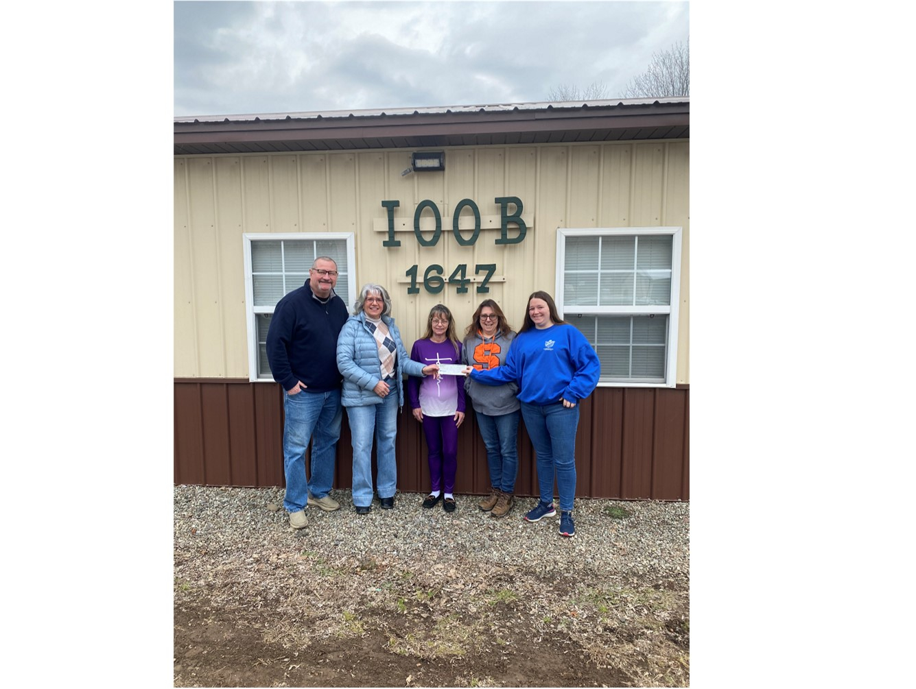 IOOB Donates $1,000 to Friends of Oswego County Hospice