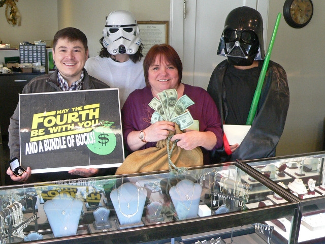 JP Jewelers Adds Sparkle to St. Luke’s “Bundle of Bucks” Charity Raffle