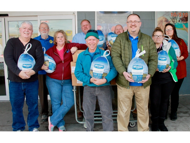 Fulton Lions Club Donates Turkeys to Catholic Charities of Oswego County