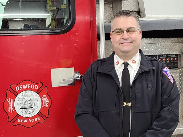 Oswego First Assistant Fire Chief Chawgo Retires