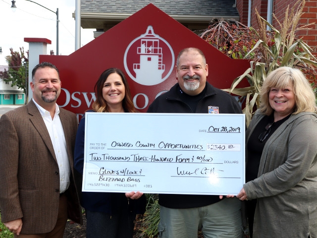Exelon and OCFCU Support 2019 'Gloves For Love' Campaign