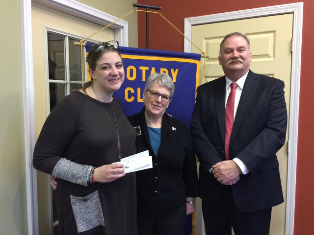 Oswego Sunrise Rotary Welcomes Kristin Earle of Cystic Fibrosis Foundation