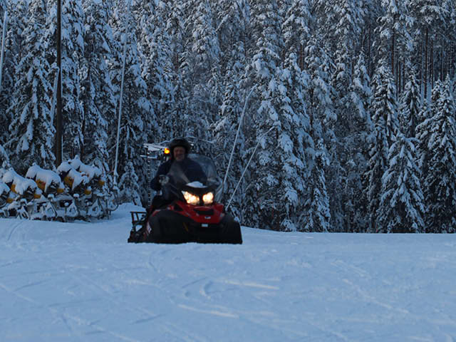 Renew Your Snowmobile Registration at an Oswego County DMV Today