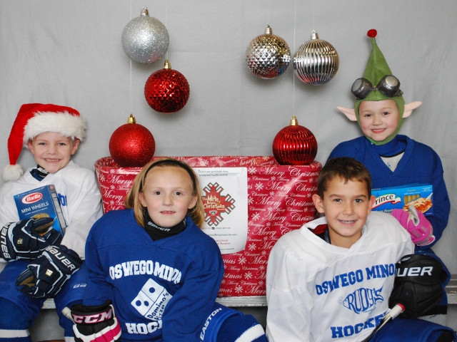 Oswego Minor Hockey Set 2015 “Mite Before Christmas Tournament”