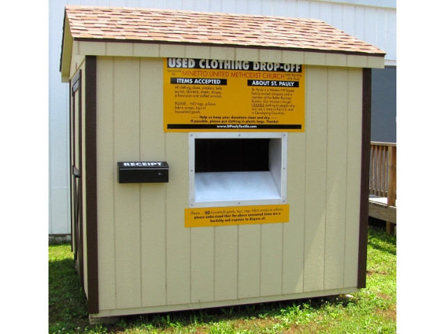 Minetto United Methodist Church Hosts Local Clothing Shed