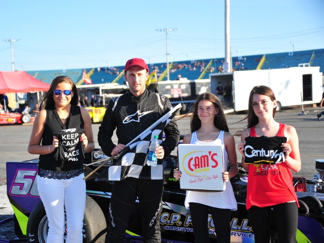 Dave Cliff Rises as Third Small Block Point Leader at Oswego
