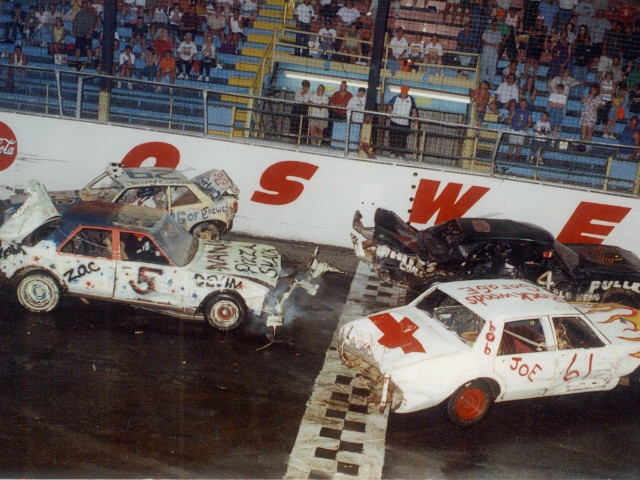 Oswego Speedway Demolition Derby to Pay $1,000 to July 16 Winner