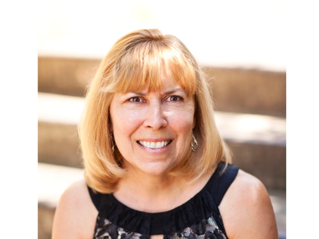 Zonta Selects Cheryl Rogers for 2016 Woman of Achievement Award