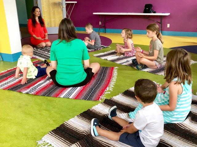 SUNY Oswego Graduate Student Brings Mindful Movement Program to CMOO