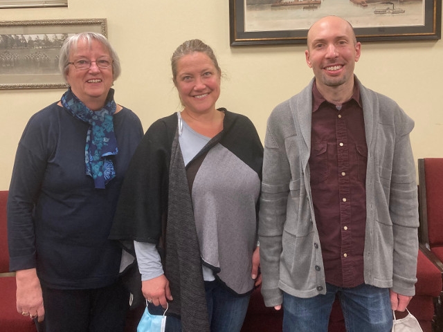 Friends of Oswego Public Library Welcome New Board Members