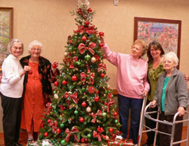 St. Francis Commons Residents Ready for Their First Holiday Season