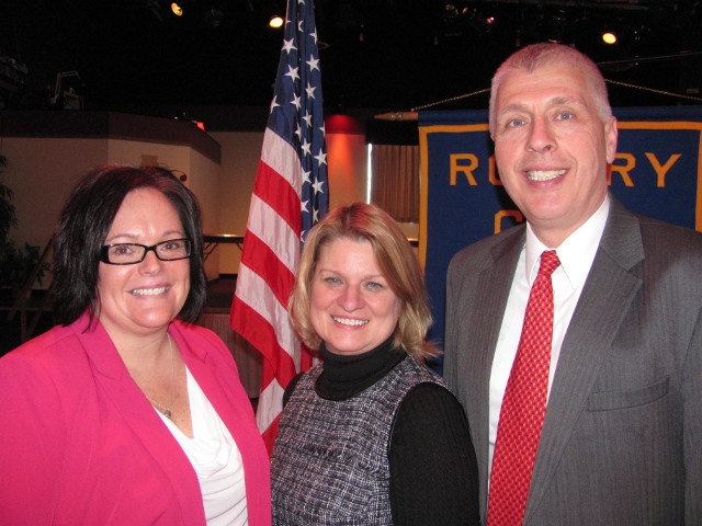 Oswego Dragon Boat Club Presents to Oswego Rotary